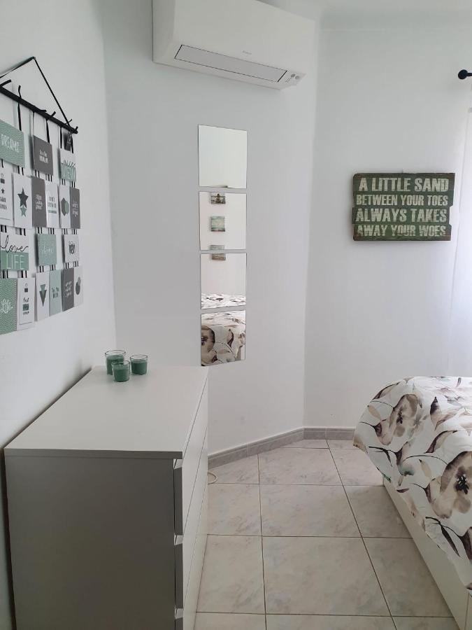Brisa'S Haven Guesthouse !Pet Friendly! Lagos Exterior foto
